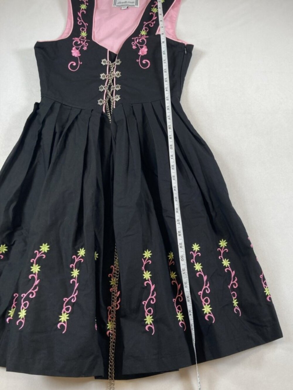 NWOT Dirndl Oktoberfest Embroidered Floral Midi Dress Black Size 38 - Picture 9 of 12